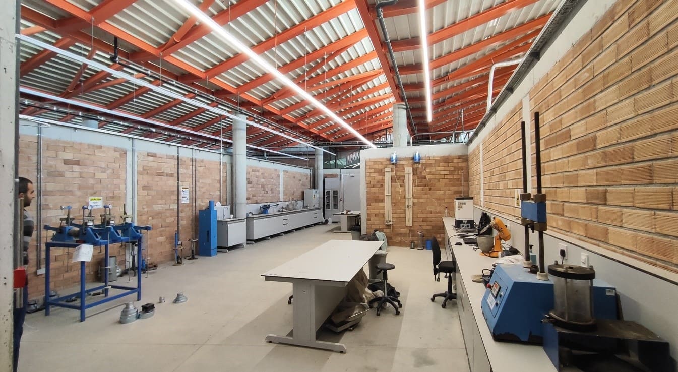 EL 105 – Soil Mechanics Laboratory