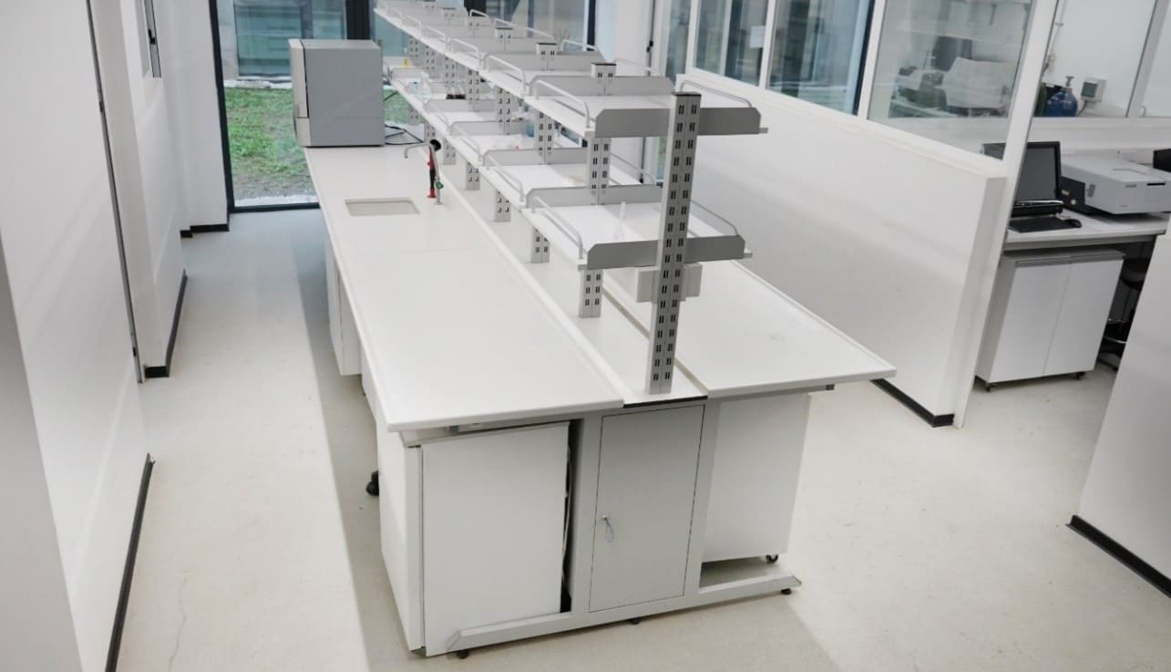 STB 33 – Spechtroscopy Laboratory